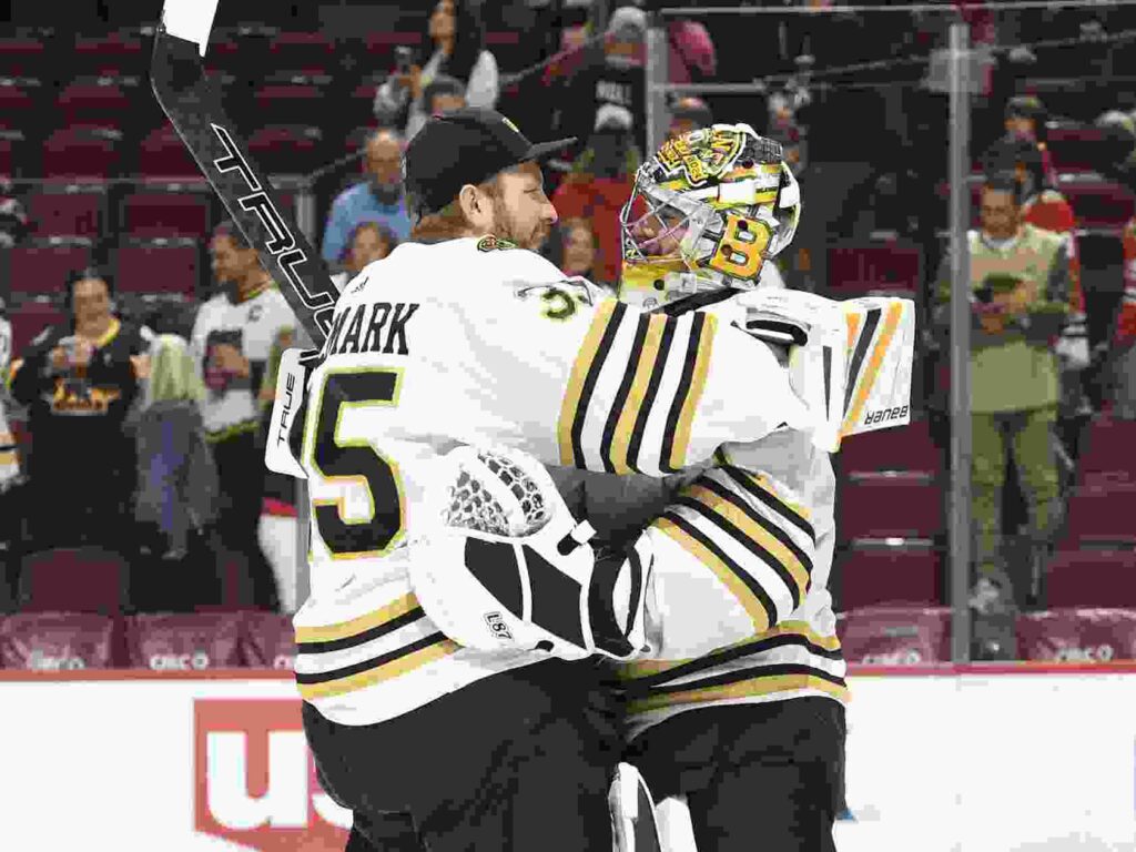 Tim Thomas gets his shot at Boston Bruins