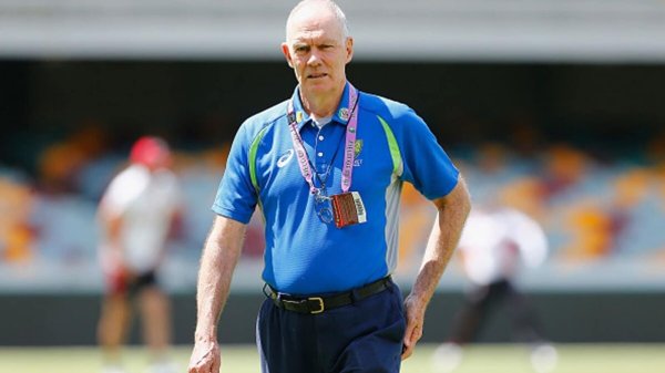 Greg Chappell struggling financially