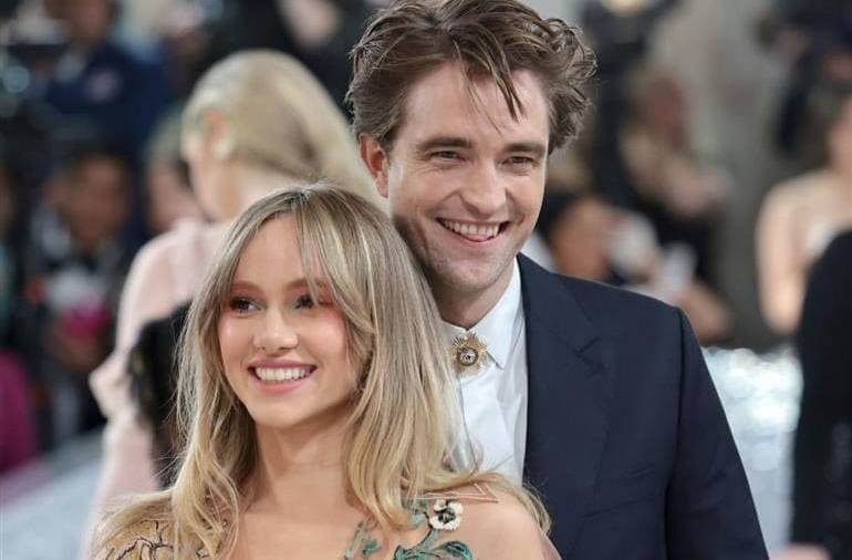 Singer Suki Waterhouse and actor Robert Pattinson