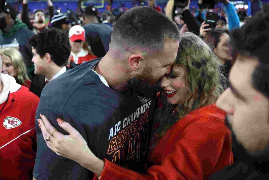 Taylor Swift and Travis Kelce