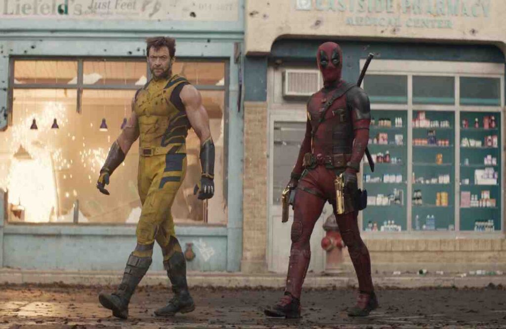 Ryan Reynolds as Deadpool and Hugh Jackman as Wolverine