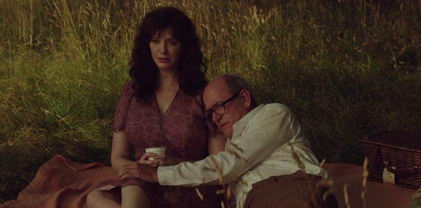 God's Pocket (2014): Philip Seymour Hoffman's Swan Song in a Darkly Comical Crime Drama 1 God's Pocket (2014)